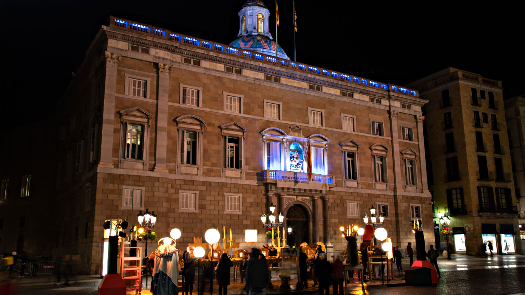 Il·luminació dissenyada per Nurlighting - Alfred Sá per a la Porxada de Granollers